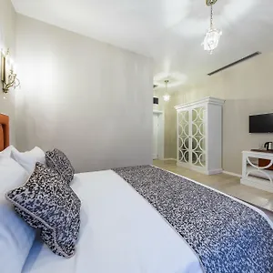The Mansion Boutique (adults Only) Отель Бухарест